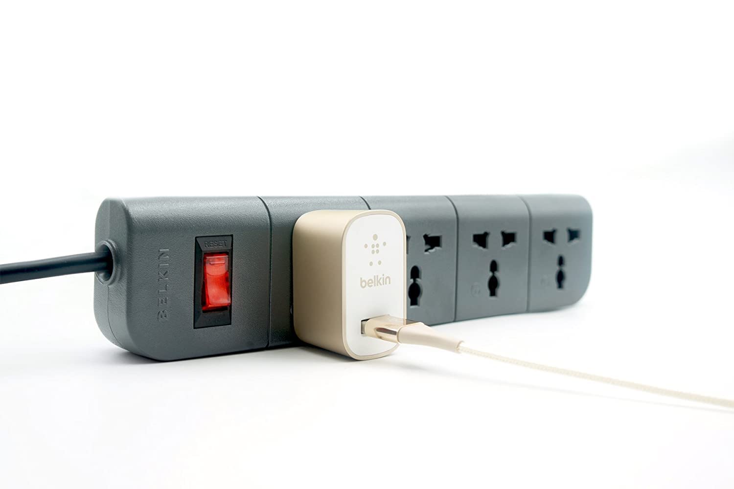  Belkin 4-Outlet Surge Protector 1.5M Cord